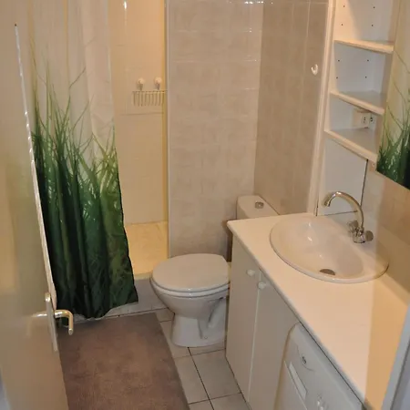 260 Waterfront With Garden Apartment Hourtin