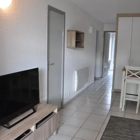 260 Waterfront With Garden Hourtin