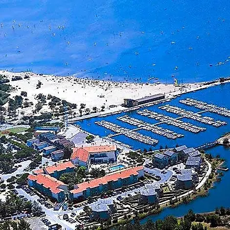 260 Waterfront With Garden *