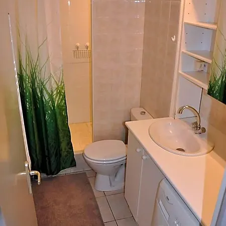 260 Waterfront With Garden *